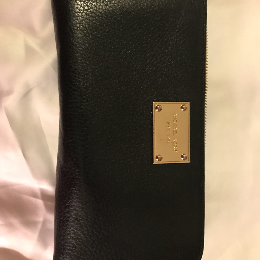 Large black Michael Kors wallet